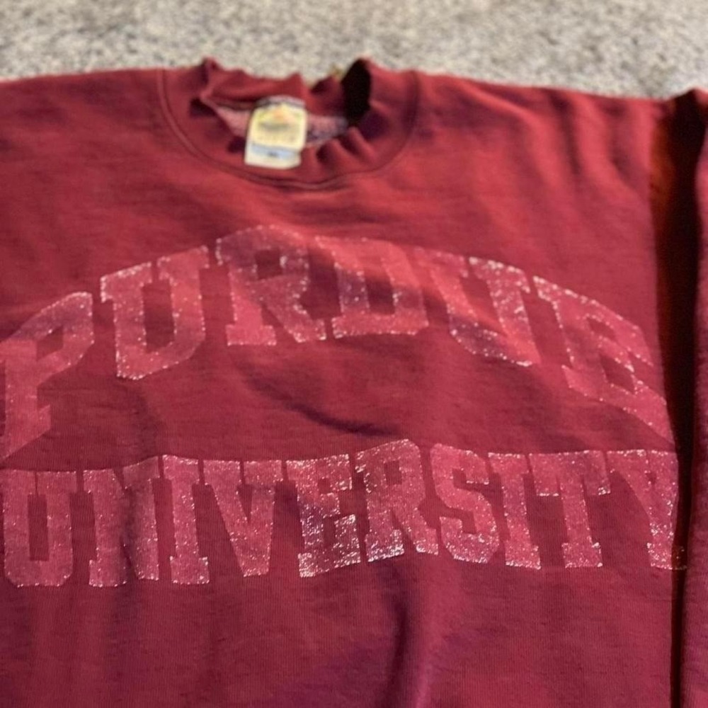 VIntage Purdue University Crewneck Sweatshirt Distressed Faded Xollege USA